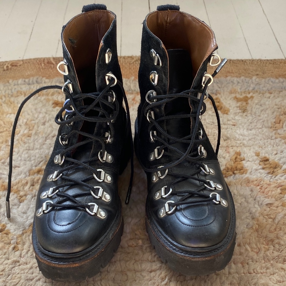 Black Leather Lace-Up Women's Boots